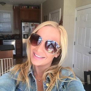 Meet your Posher, Ceil